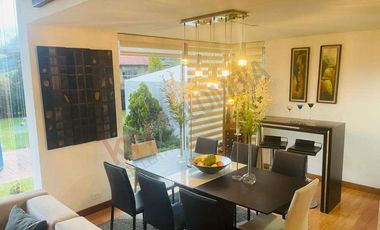 VENDO CASA MACADAMIA EXCLUSIVO CONJUNTO EN LA CALERA
