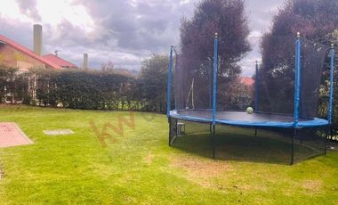 VENDO CASA MACADAMIA EXCLUSIVO CONJUNTO EN LA CALERA
