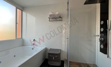 HERMOSA CASA DE 2 NIVELES EN CONJUNTO CERRADO UBICADA EN CAJICÁ, CUNDINAMARCA