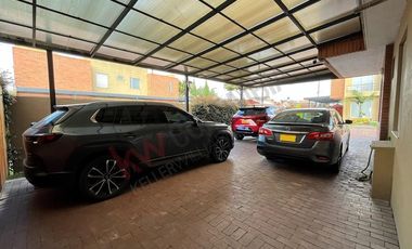 HERMOSA CASA DE 2 NIVELES EN CONJUNTO CERRADO UBICADA EN CAJICÁ, CUNDINAMARCA