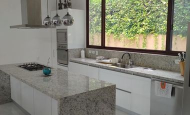 Espectacular Casa De Un Nivel En El Exclusivo Condominio El Peñon- Girardot