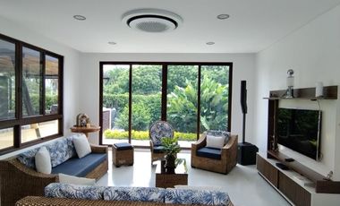 Espectacular Casa De Un Nivel En El Exclusivo Condominio El Peñon- Girardot