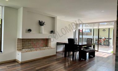 ESPECTAULAR CASA EN PRIVILEGIADO CONJUNTO CERRADO EN CAJICA, CUNDINAMARCA