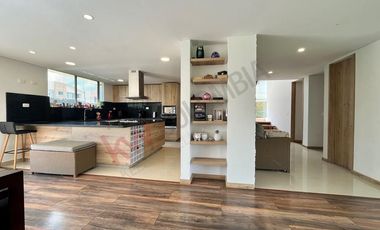 ESPECTAULAR CASA EN PRIVILEGIADO CONJUNTO CERRADO EN CAJICA, CUNDINAMARCA