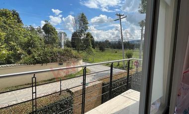 ESPECTAULAR CASA EN PRIVILEGIADO CONJUNTO CERRADO EN CAJICA, CUNDINAMARCA