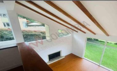 VENDO HERMOSA CASA MACADAMIA LA CALERA