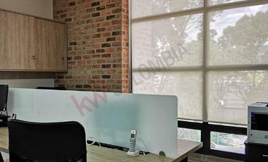 ARRIENDO OFICINA SABANA DE BOGOTÁ- SAN ROQUE - CAJICÁ-CHIA, 88.99 MT2-5881