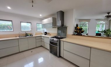 Fabulosa Casa En Pozos Colorados, 250m2, $2.250 Millones