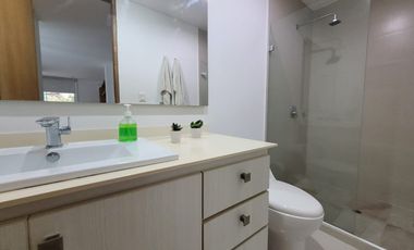 Fabulosa Casa En Pozos Colorados, 250m2, $2.250 Millones