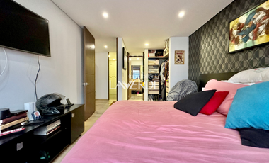 Venta - Acogedor Apartamento De Dos Habitaciones Con Vista Privada