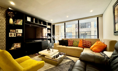 Venta - Acogedor Apartamento De Dos Habitaciones Con Vista Privada