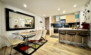 Venta - Acogedor Apartamento De Dos Habitaciones Con Vista Privada