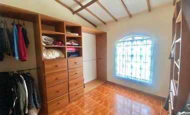 Hermosa Casa Con Amplia Vista En Flandes Alto, La Calera