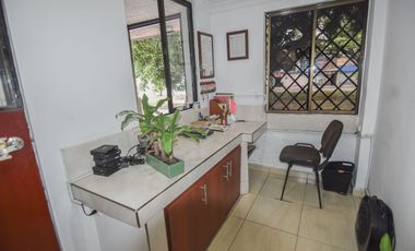 Vendo Edificio Apartaestudios Barrio El Divino Niño