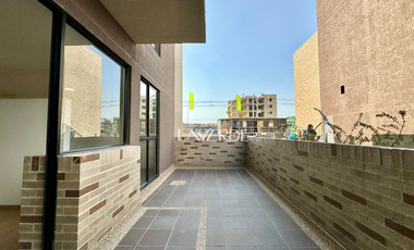 Venta - Un Apartaestudio Con Terraza Ideal Para Inversion Y Vivienda