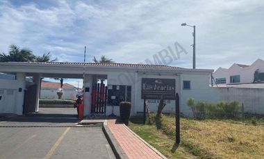 Vendo casa de un solo nivel en Conjunto Campestre en Zipaquirá
