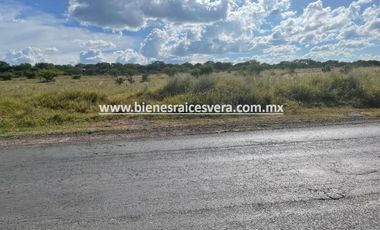 TERRENO EN VENTA EN SANTILLAN TEQUSQUIAPAN. Heron