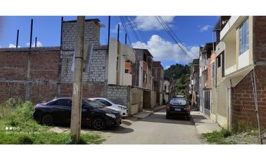 Vendo terreno en los Rosales