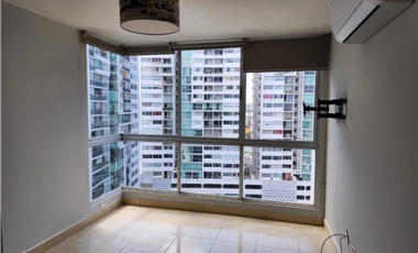 SE VENDE APARTAMENTO POR LA 12 DE OCTUBRE NEGOCIABLE