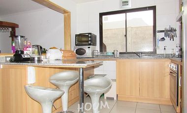 LINDA CASA EN CONDOMINIO, PARA LLEGAR Y HABITAR