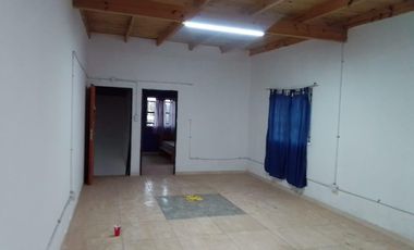 Casa en venta - 2 Dormitorios 2 Baños - 1.250Mts2 - Arana - La Plata