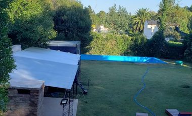 Casa en venta - 2 Dormitorios 2 Baños - 1.250Mts2 - Arana - La Plata