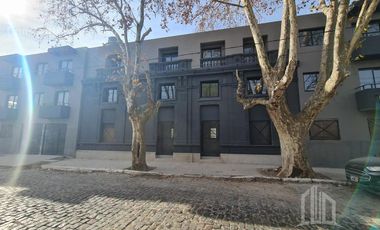 Departamento 2 ambientes al frente - con cochera  - Temperley