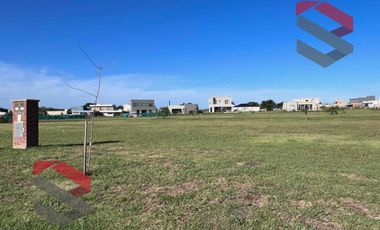 En Venta Terreno en Santa Lucia, Pilar del Este