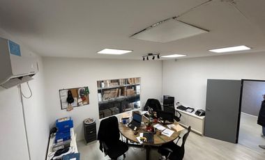 En Alquiler, Victoria, muy buen galpon-deposito con oficinas, proximo a Acceso Tigre