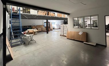 En Alquiler, Victoria, muy buen galpon-deposito con oficinas, proximo a Acceso Tigre