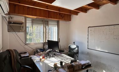 En Alquiler, Victoria, muy buen galpon-deposito con oficinas, proximo a Acceso Tigre