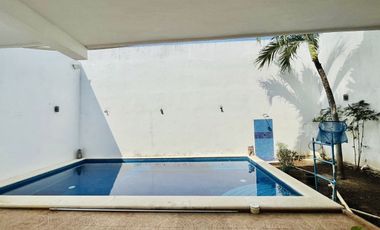Casa en venta en Los Almendros Playa del Carmen Solidaridad Quintana Roo.