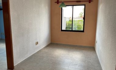 Renta en condominio  en Casa Blanca, Metepec, Toluca,  Edo. México