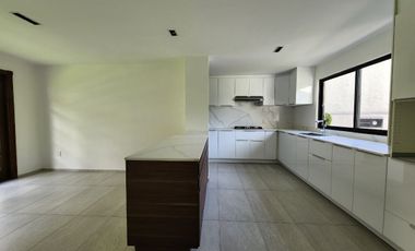 Casa en Venta en condominio en Pedregal de San Francisco
