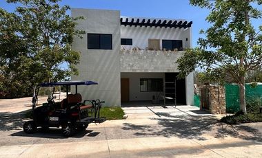 Casa nueva en venta en Paseo Country, Mérida, Yucatán