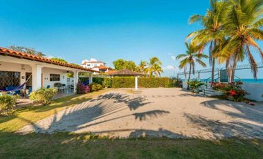 VENTA CASA FRENTE AL MAR EN PLAYA BLANCA, ÚNICA OPORTUNIDAD
