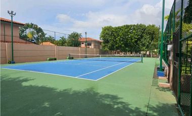 VENTA Y ALQUILER CASA  CON LINEA BLANCA EN RESIDENCIAL CV