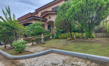 VENTA Y ALQUILER CASA  CON LINEA BLANCA EN RESIDENCIAL CV