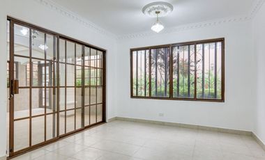 VENTA Y ALQUILER CASA  CON LINEA BLANCA EN RESIDENCIAL CV