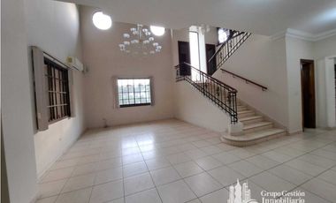VENTA CASA EN ANCÓN RESIDENCIAL CAMINO DE CRUCES EL DORADO KAF