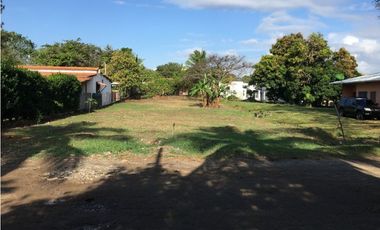 TERRENO / PLAYA CORONADO / 800 M2 /  AREA RESIDENCIAL / LOTE PLANO