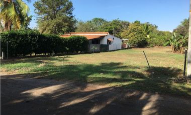 TERRENO / PLAYA CORONADO / 800 M2 /  AREA RESIDENCIAL / LOTE PLANO