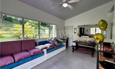 Oportunidad! Se Vende de Hermosa Finca con Casa en Lídice, Capira