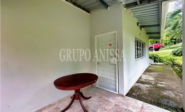 Oportunidad! Se Vende de Hermosa Finca con Casa en Lídice, Capira
