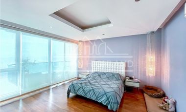 Se Vende Penthouse Frente Al Mar en Costa del Este