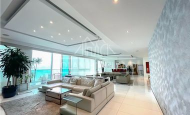 Se Vende Penthouse Frente Al Mar en Costa del Este