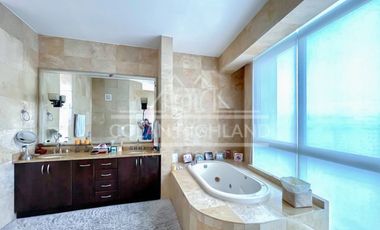 Se Vende Penthouse Frente Al Mar en Costa del Este