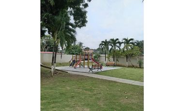 VENDO APARTAMENTO EN PEDREGAL $80.000!!!