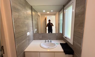 VENTA CASA MODERNA 3 AMB CON GRAN LOTE BARRIO SANTA CELINA