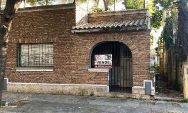 Casa en venta en Quilmes Este